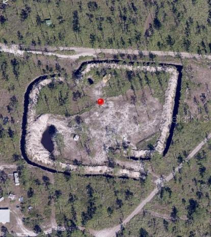 SUBURBAN ESTATES UNREC - Land