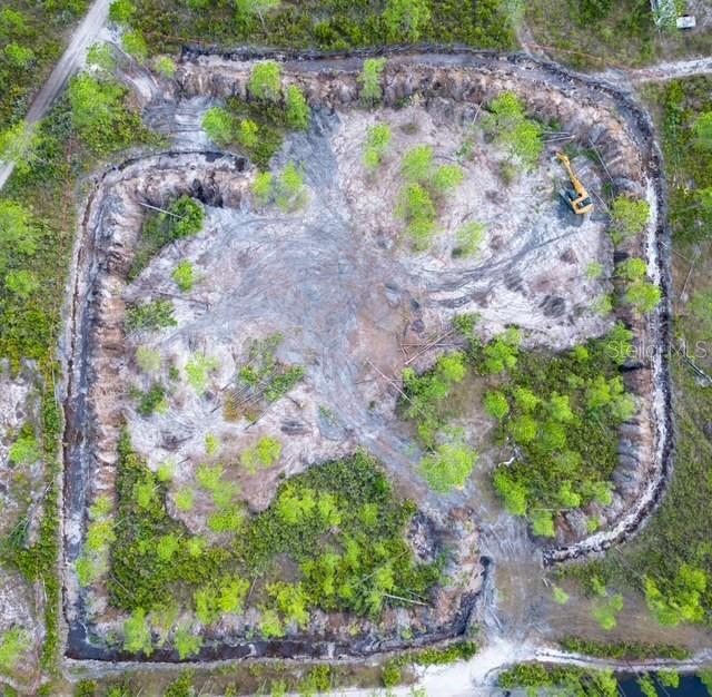 SUBURBAN ESTATES UNREC - Land