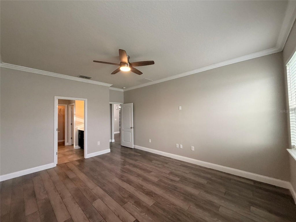 Photo of 922 Glazebrook Loop, Orange City, FL 32763 (MLS # V4951814)