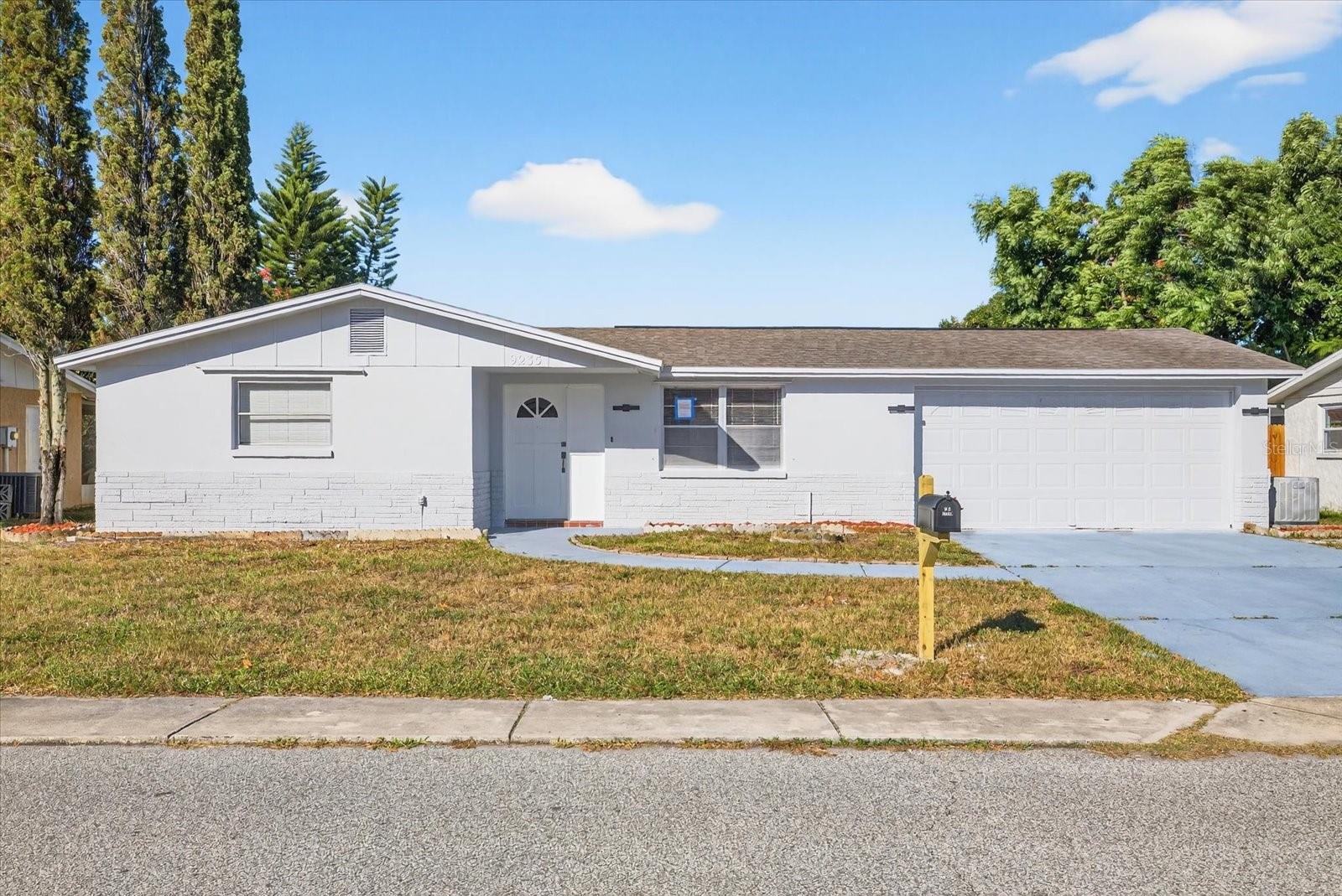 EMBASSY HILLS - Residential