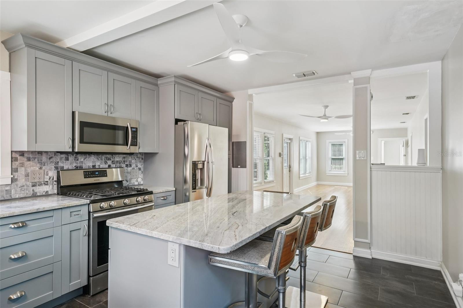 OLD KENTUCKY - Residential