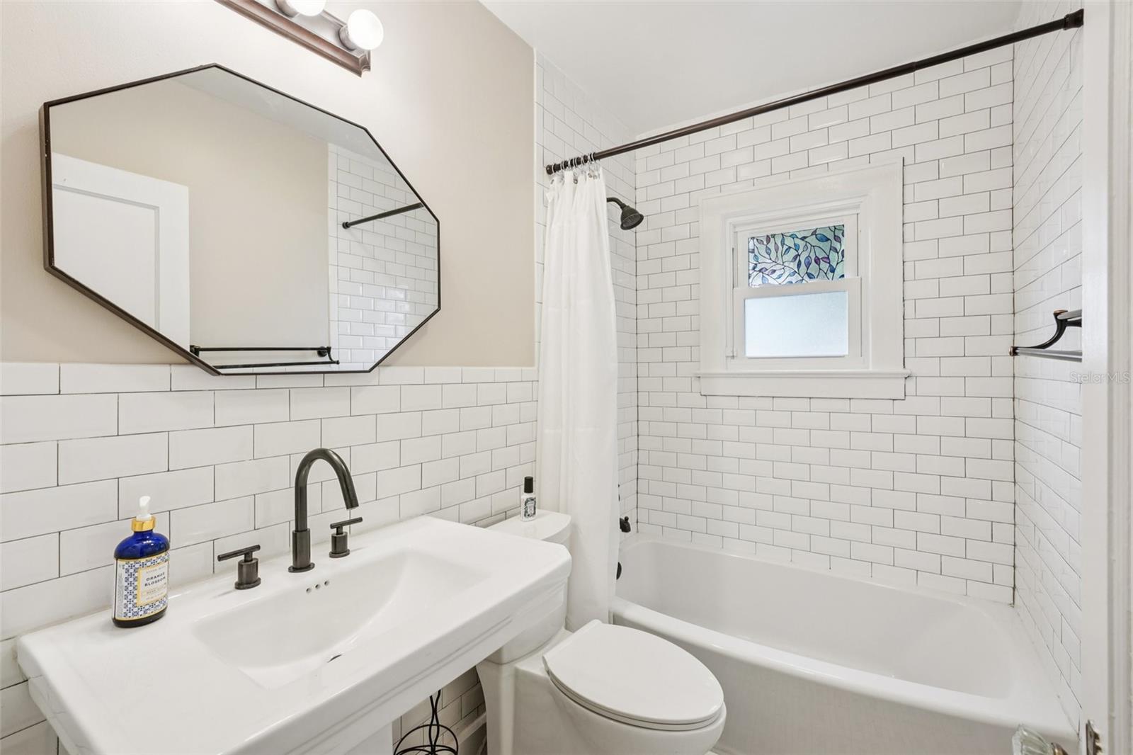 OLD KENTUCKY - Residential