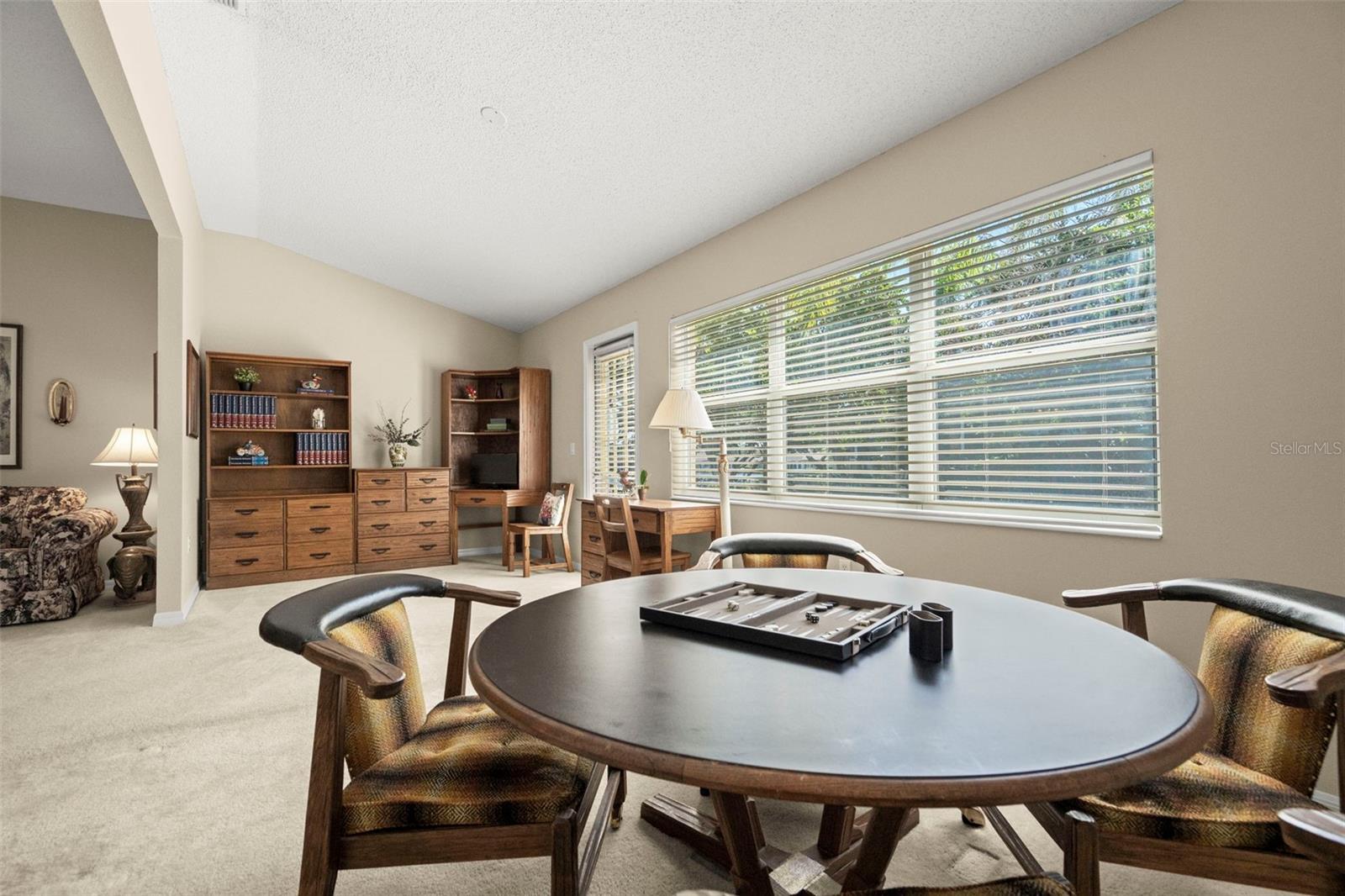 EDINBURGH CONDO - Residential