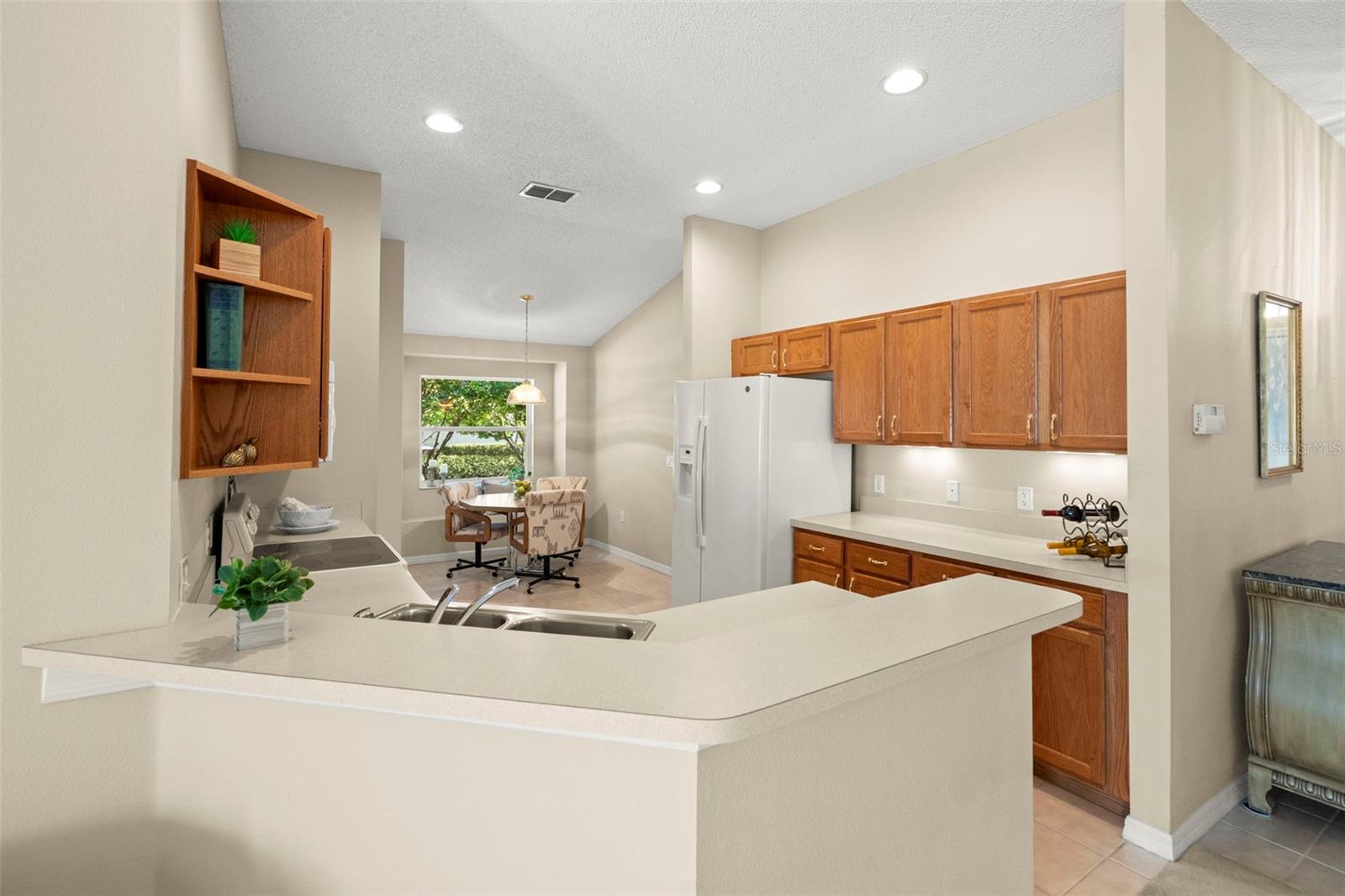 EDINBURGH CONDO - Residential