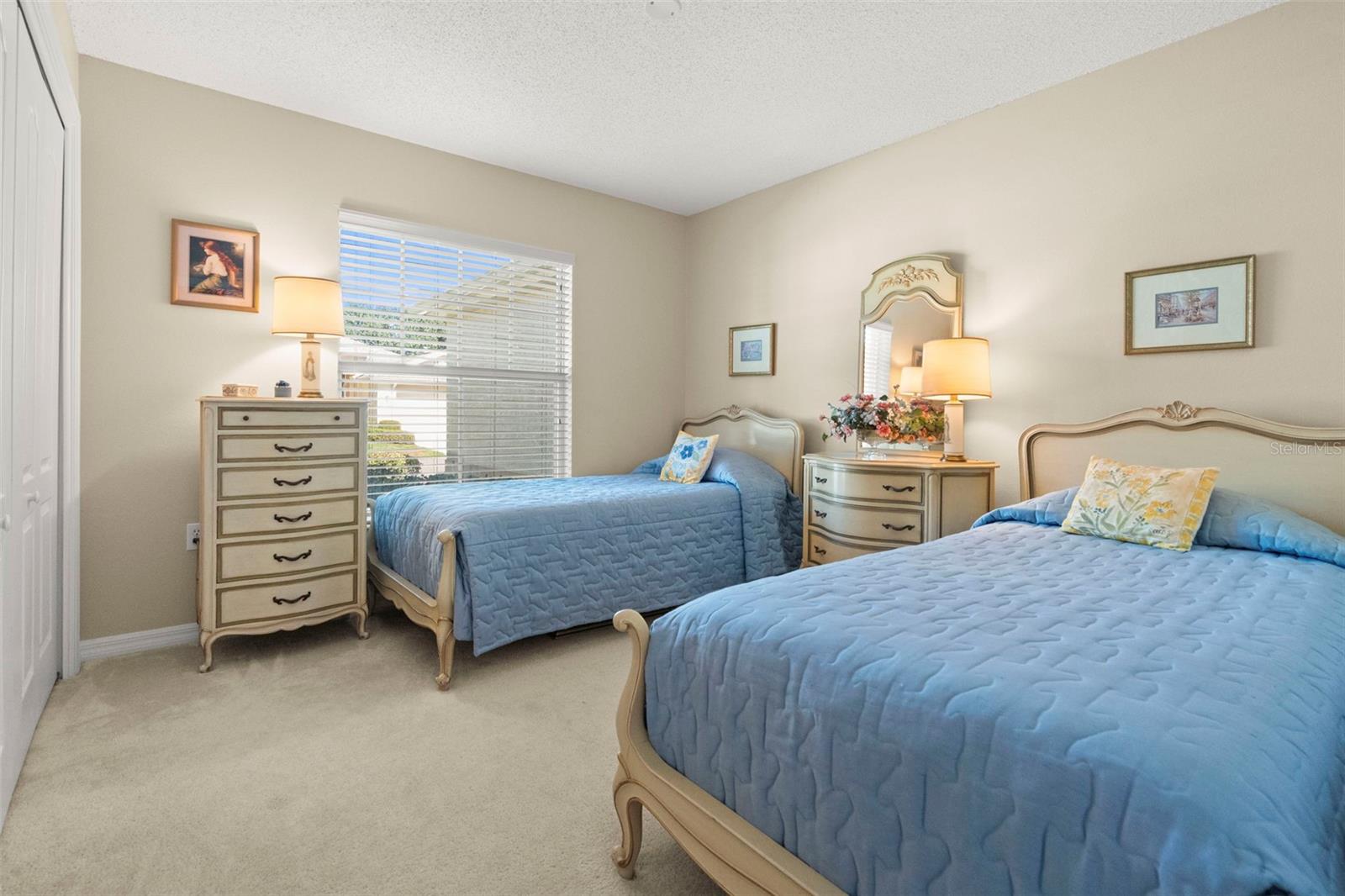 EDINBURGH CONDO - Residential