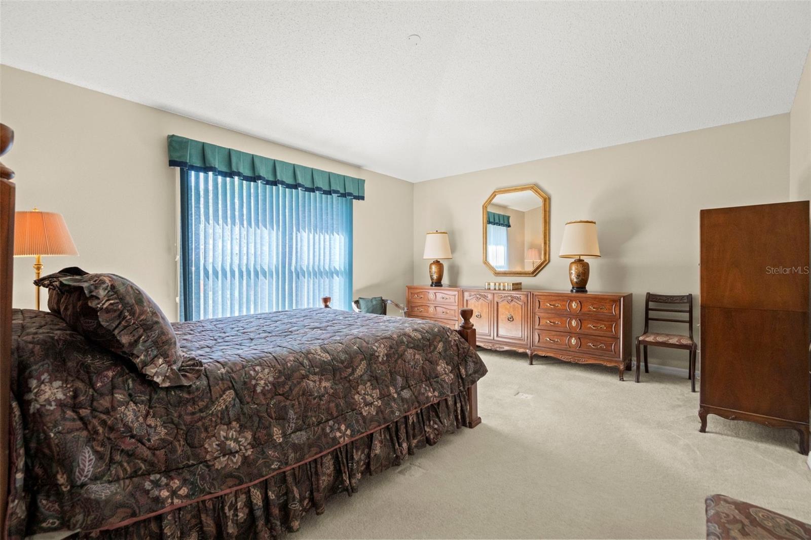 EDINBURGH CONDO - Residential