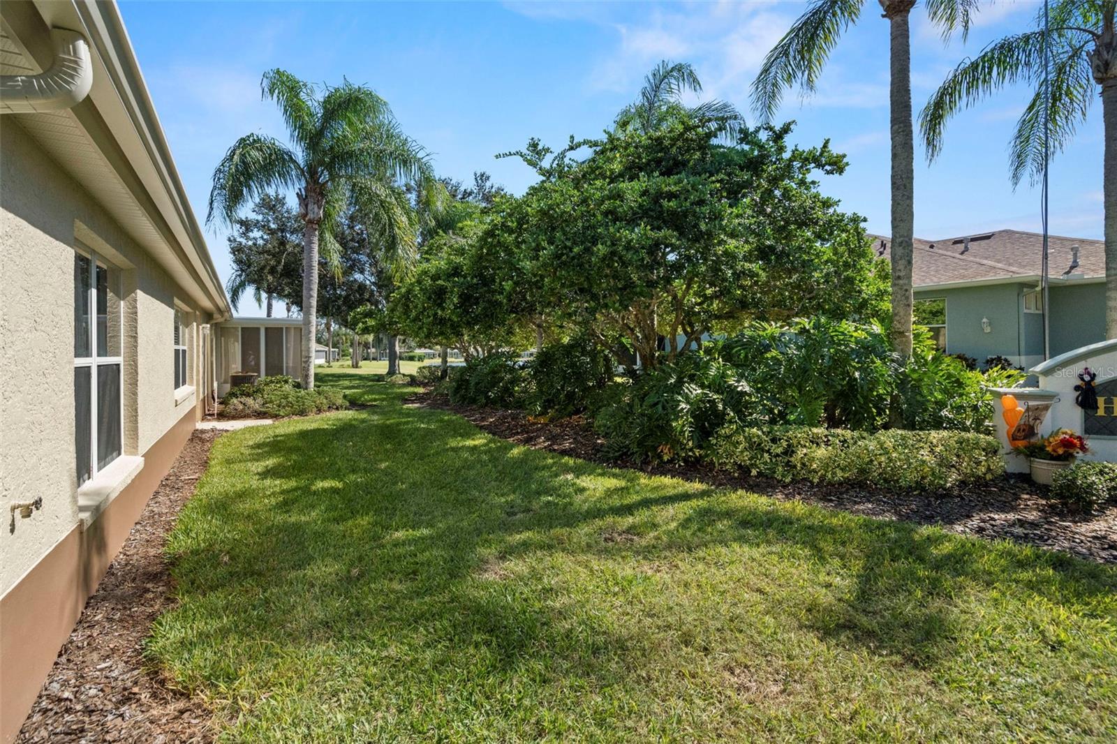 EDINBURGH CONDO - Residential