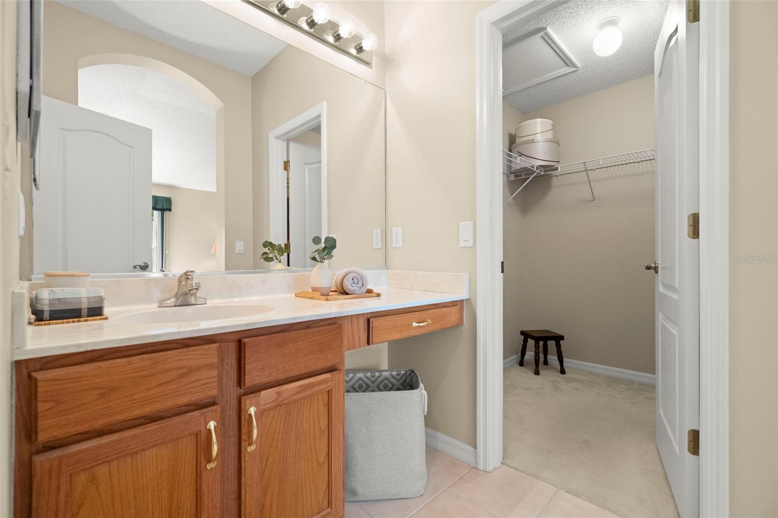 EDINBURGH CONDO - Residential