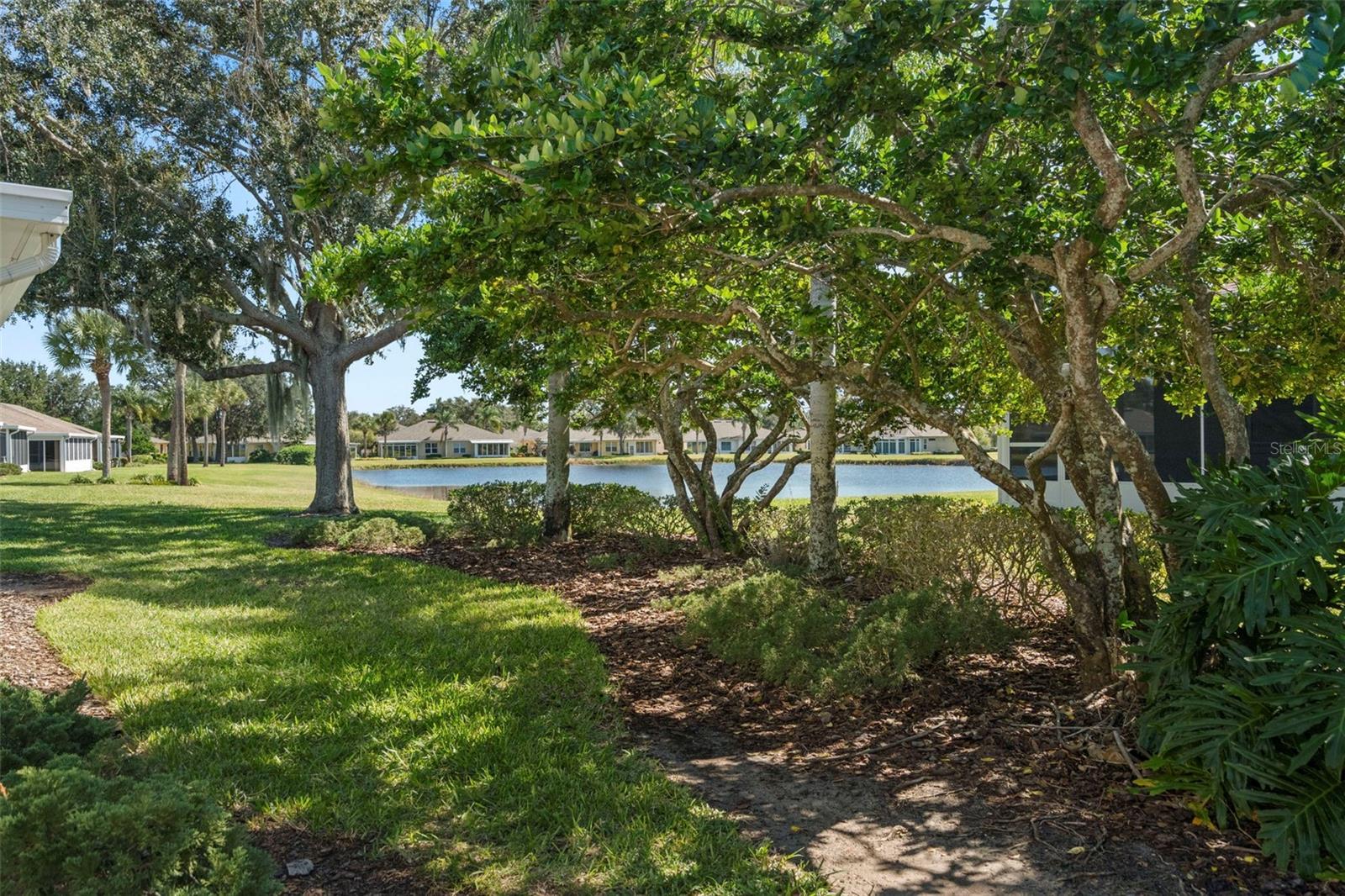 EDINBURGH CONDO - Residential