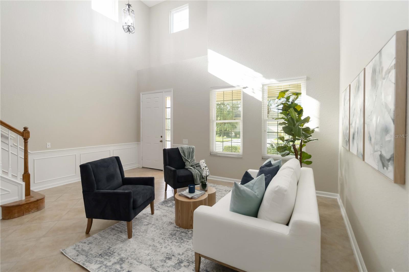 LAKES/WINDERMERE-PEACHTREE - Residential