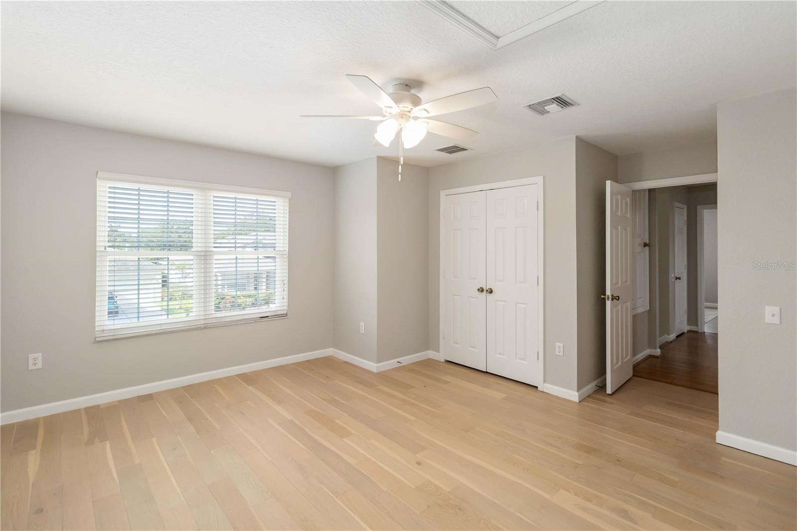 LAKES/WINDERMERE-PEACHTREE - Residential