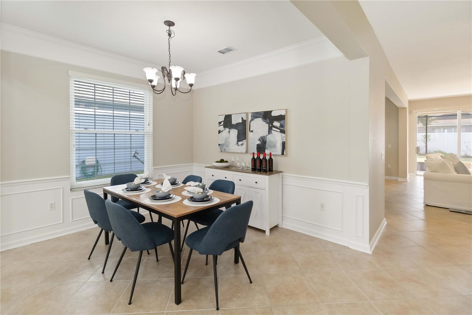 LAKES/WINDERMERE-PEACHTREE - Residential