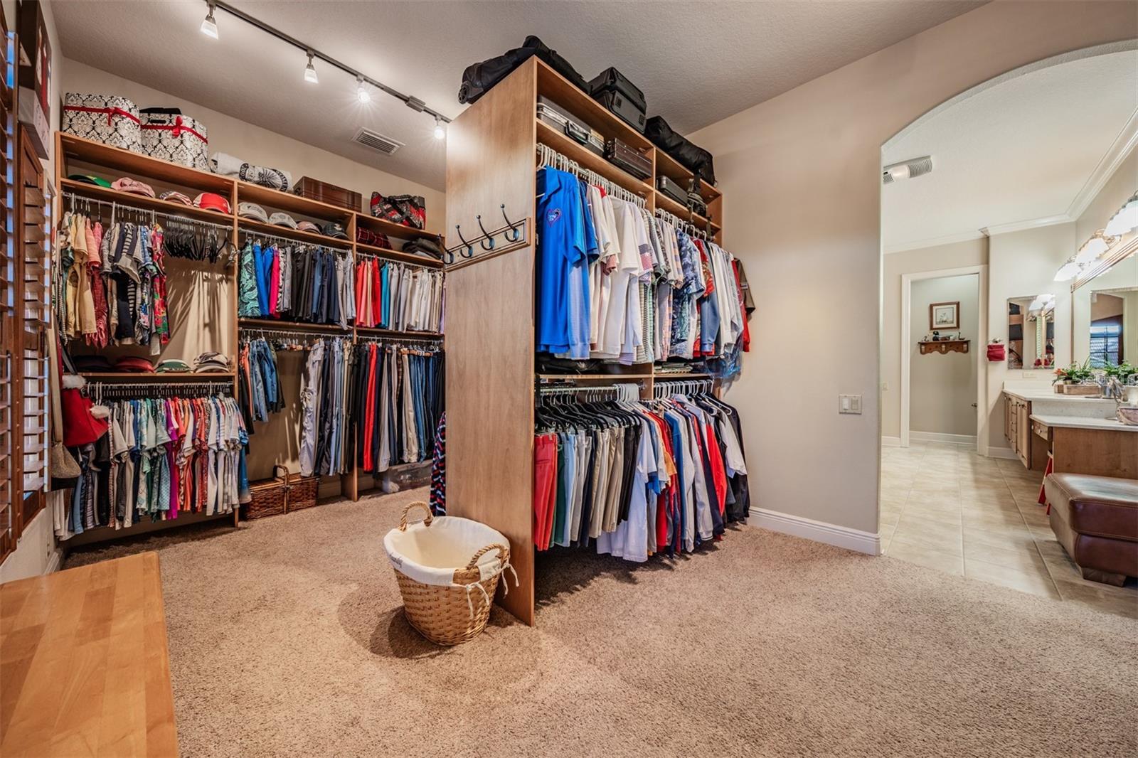 LAKE JOVITA GOLF AND COUNTRY CLUB - Residential