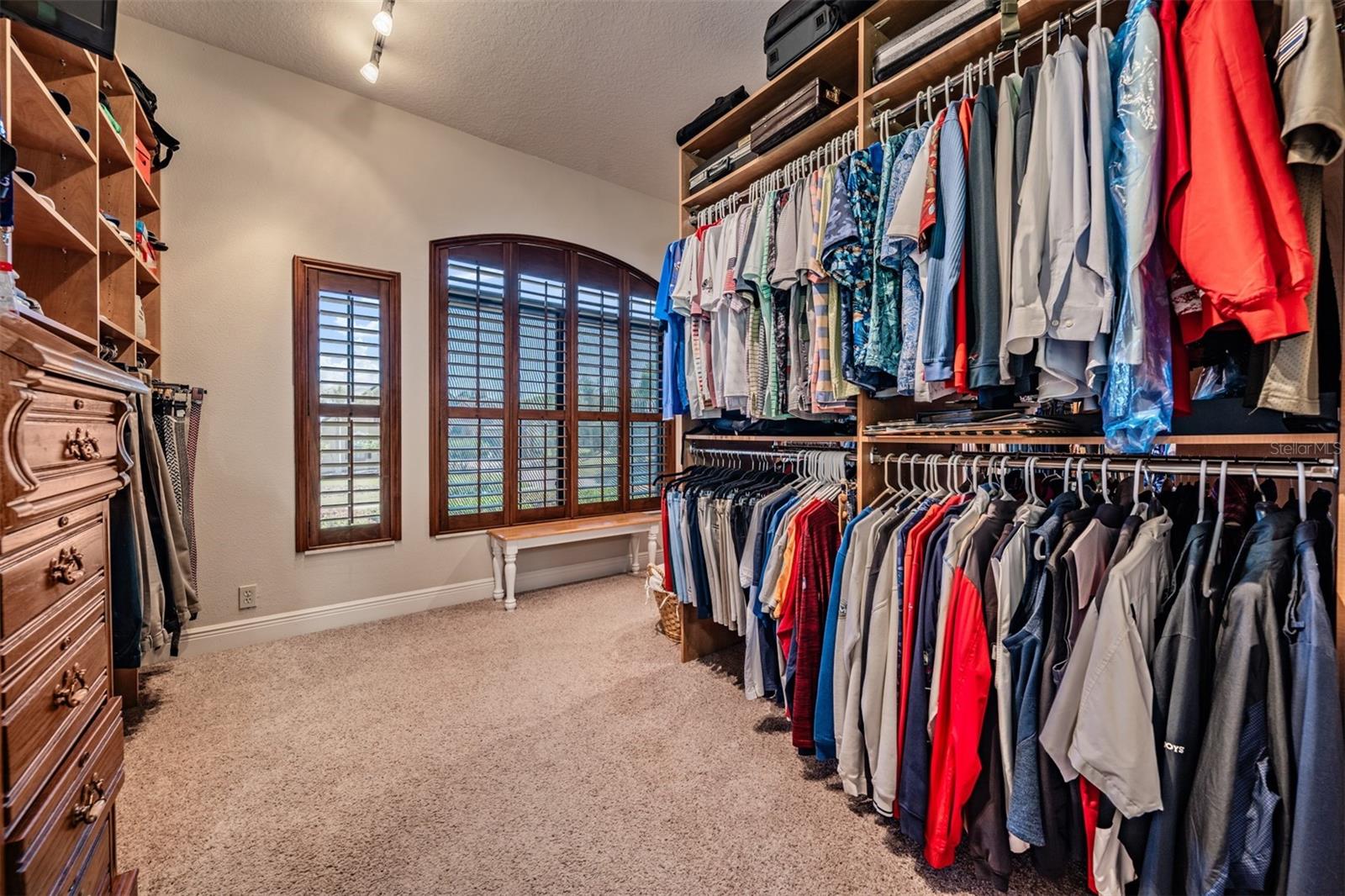 LAKE JOVITA GOLF AND COUNTRY CLUB - Residential