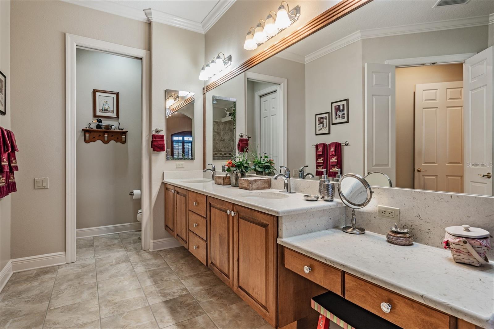 LAKE JOVITA GOLF AND COUNTRY CLUB - Residential