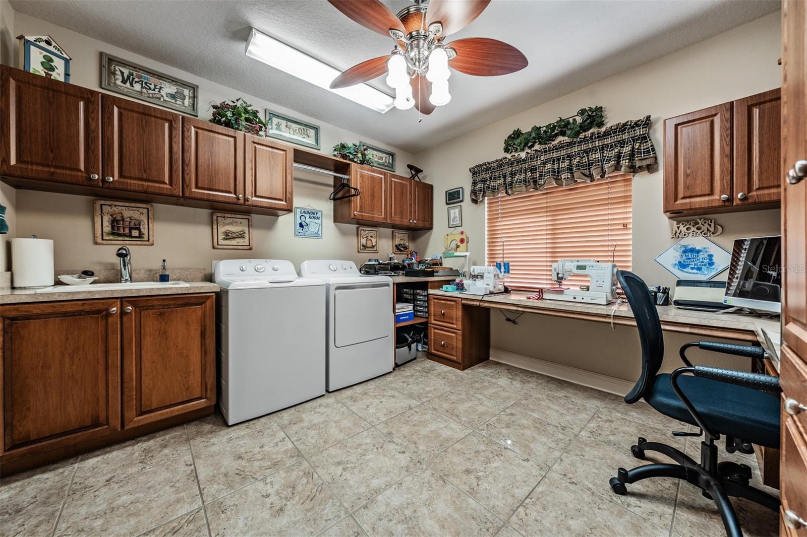 LAKE JOVITA GOLF AND COUNTRY CLUB - Residential