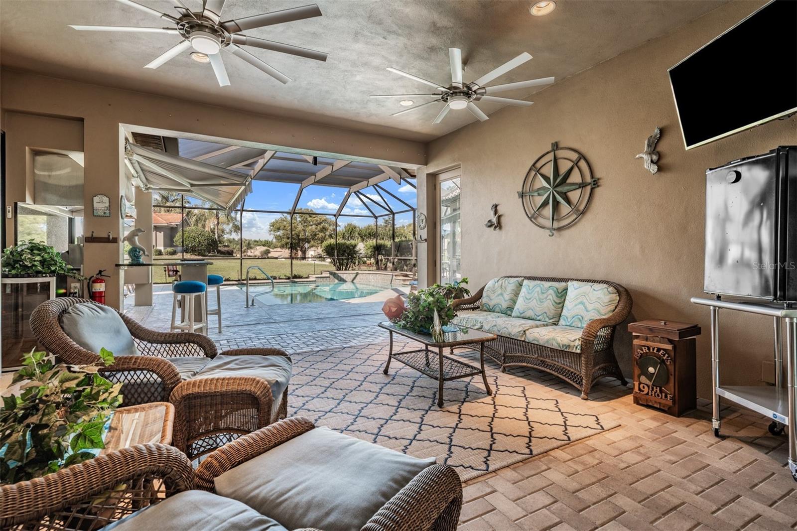 LAKE JOVITA GOLF AND COUNTRY CLUB - Residential