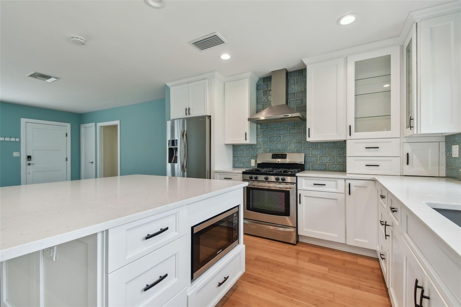 EAGLES NEST GARDENS ESTATES - Residential Lease