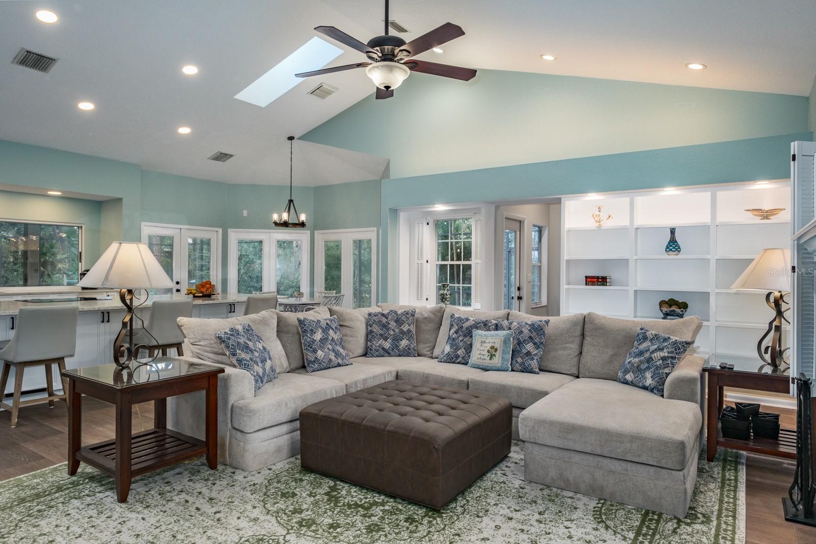 DEERPATH UNIT ONE - Residential