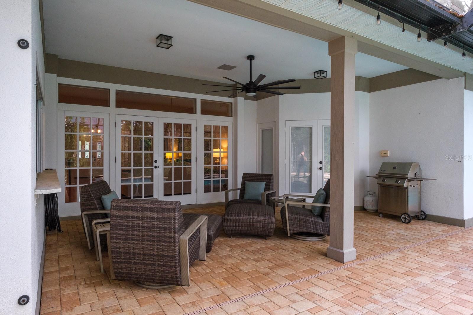 DEERPATH UNIT ONE - Residential