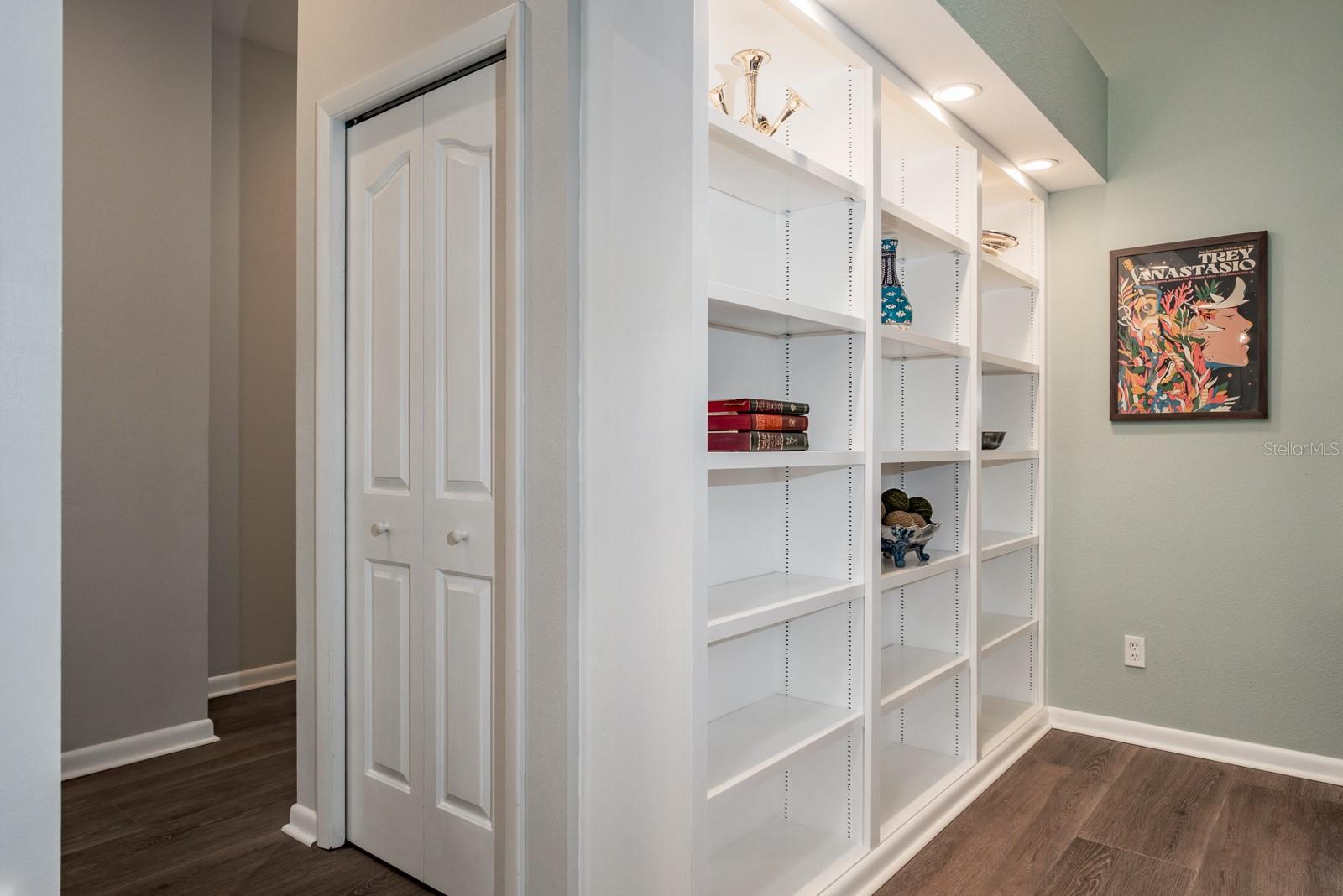 DEERPATH UNIT ONE - Residential