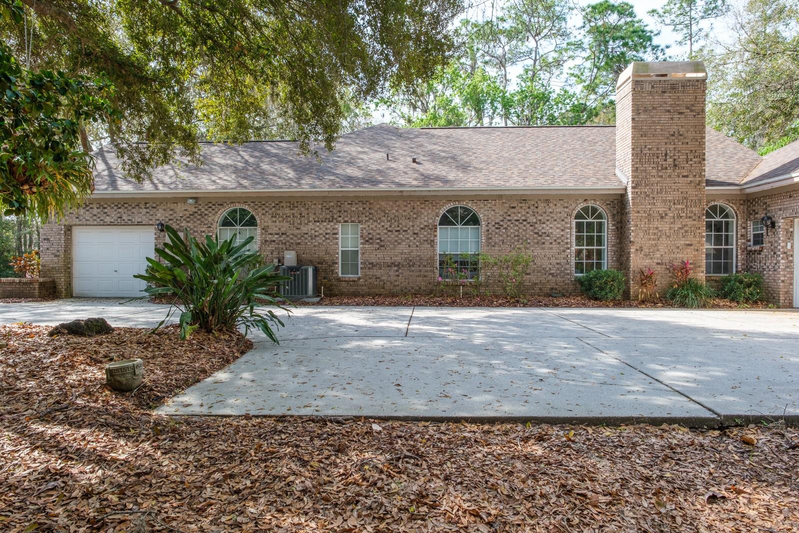 DEERPATH UNIT ONE - Residential