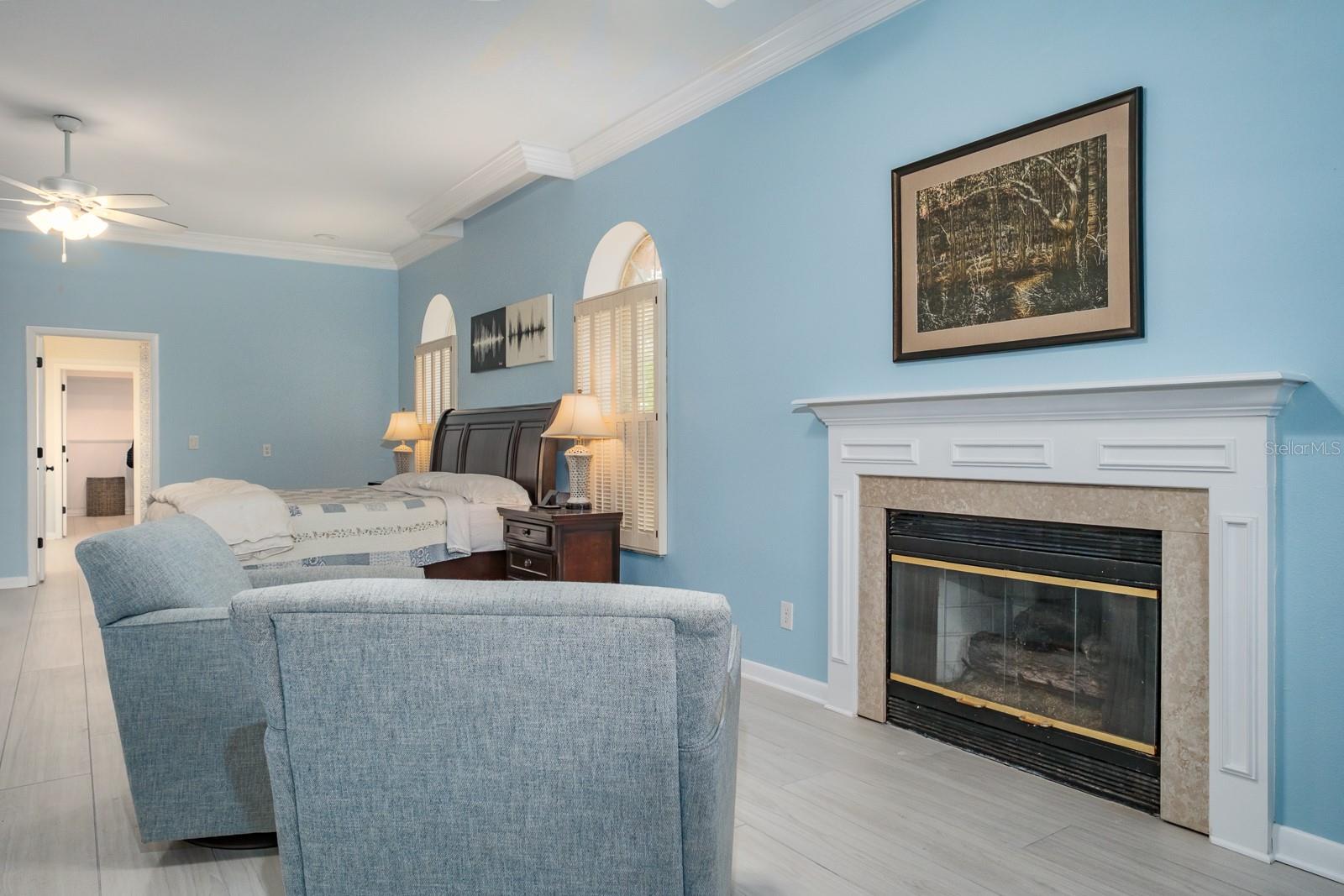 DEERPATH UNIT ONE - Residential