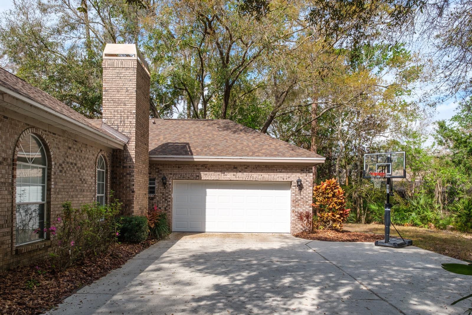 DEERPATH UNIT ONE - Residential