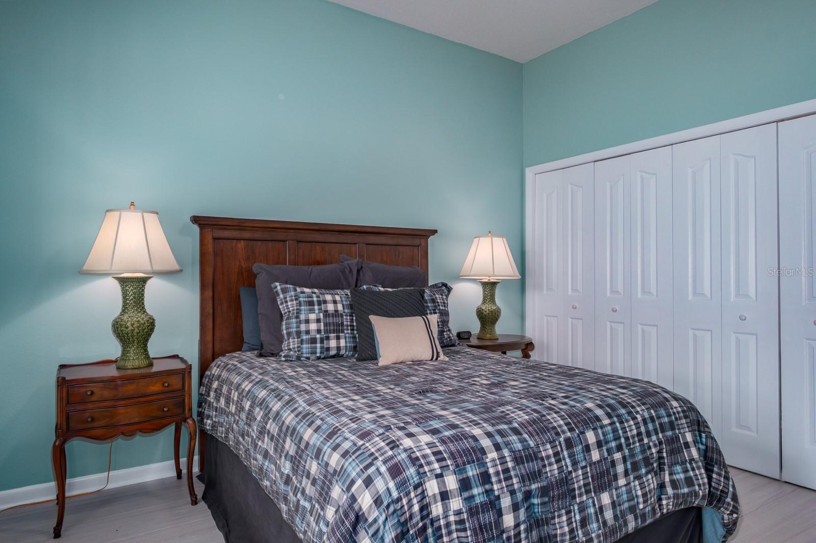 DEERPATH UNIT ONE - Residential