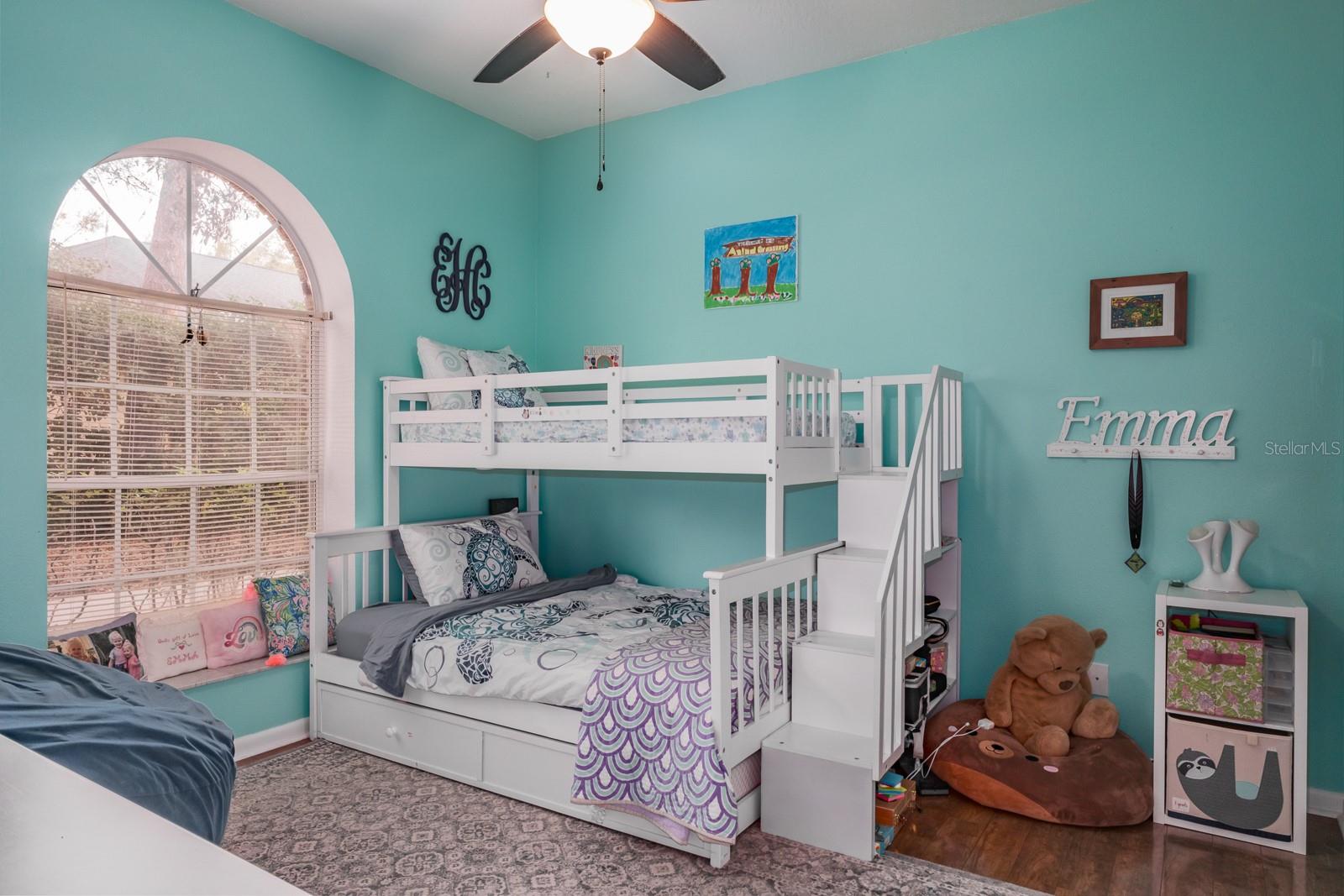 DEERPATH UNIT ONE - Residential