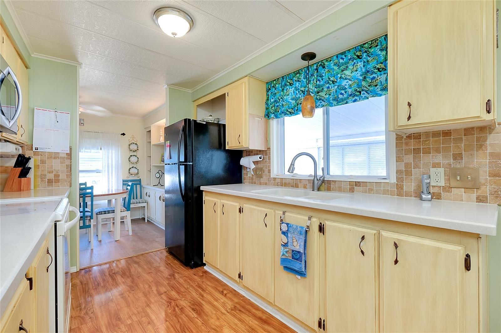 881 GRADO DRIVE