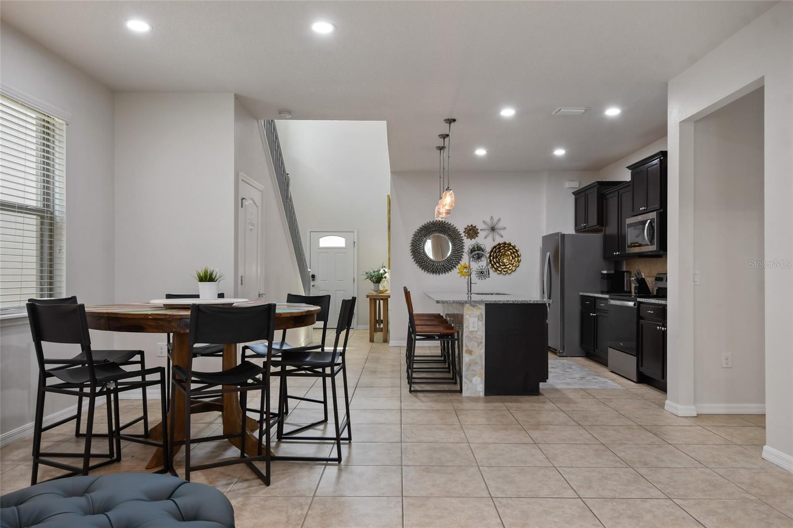 WINDSOR AT WESTSIDE PH 1 - Residential