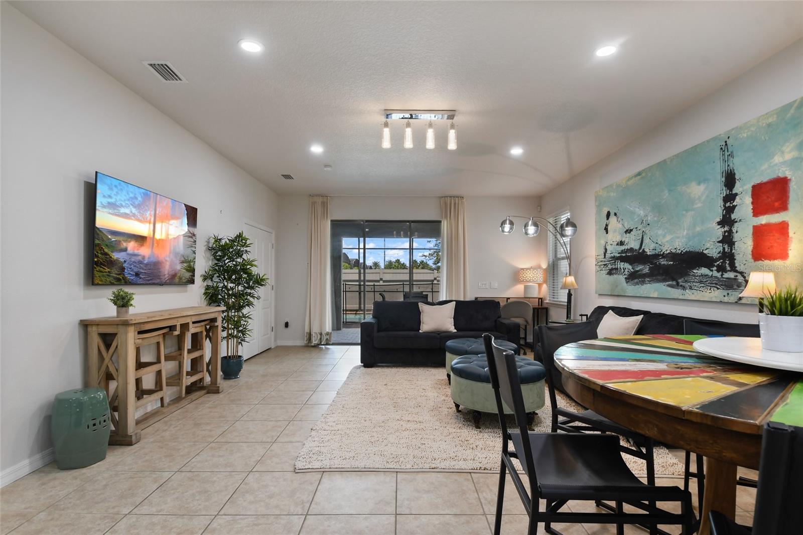 WINDSOR AT WESTSIDE PH 1 - Residential