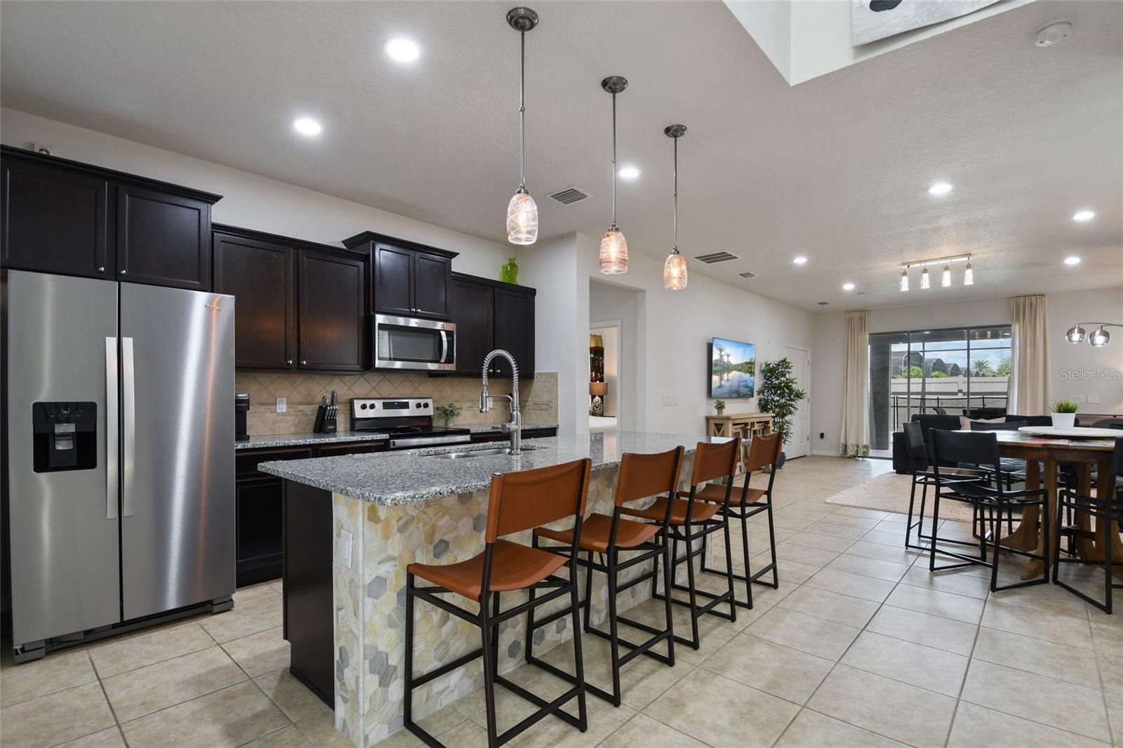 WINDSOR AT WESTSIDE PH 1 - Residential