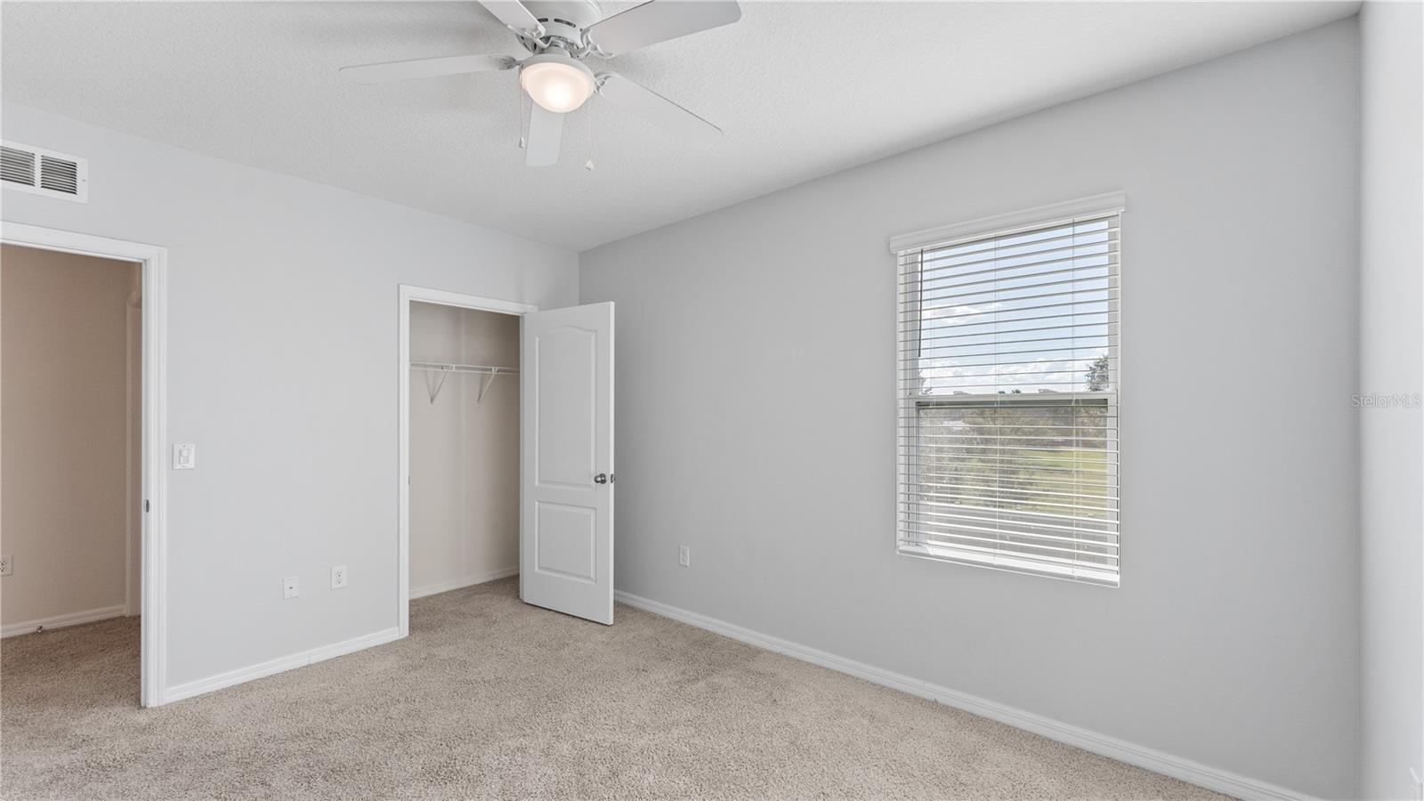 BARRINGTON - Residential Lease