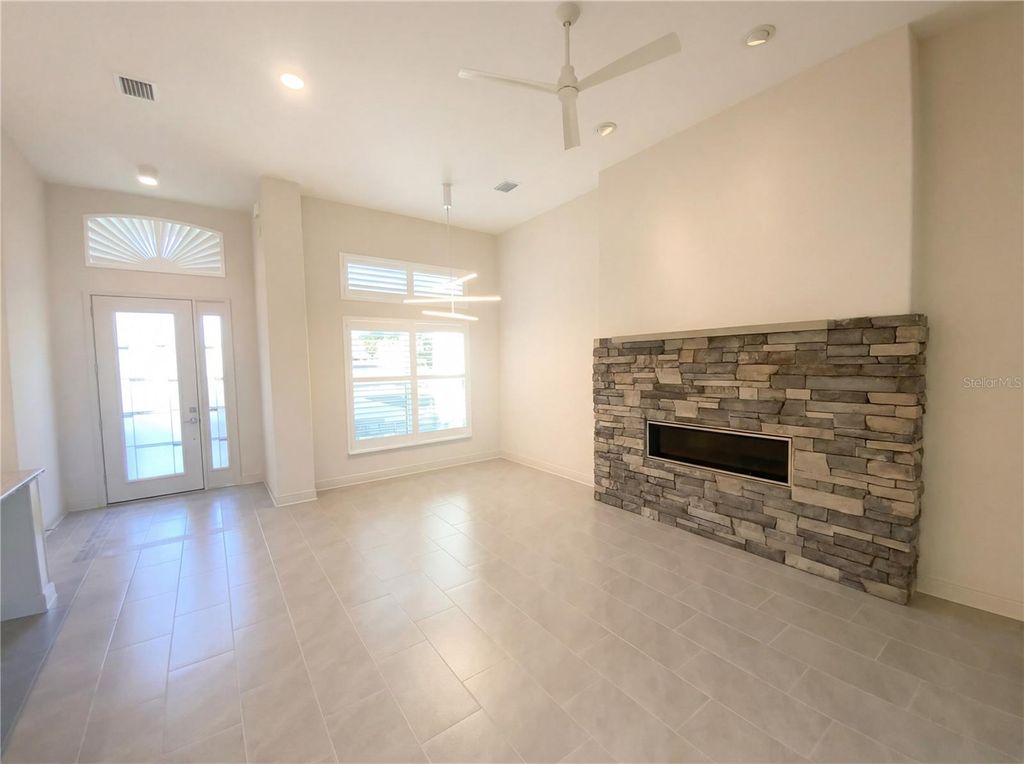 Photo of 266 S Paladinn Circle, Inverness, FL 34453 (MLS # O6383406)