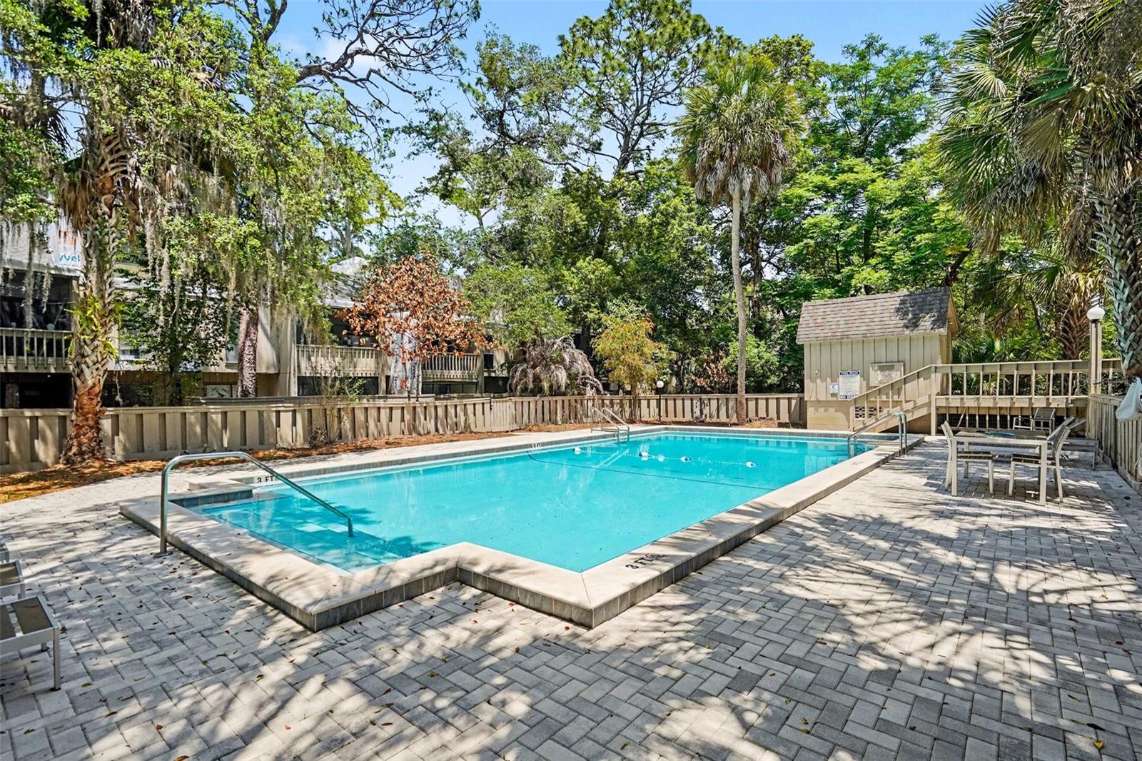 CROWN OAKS - Residential