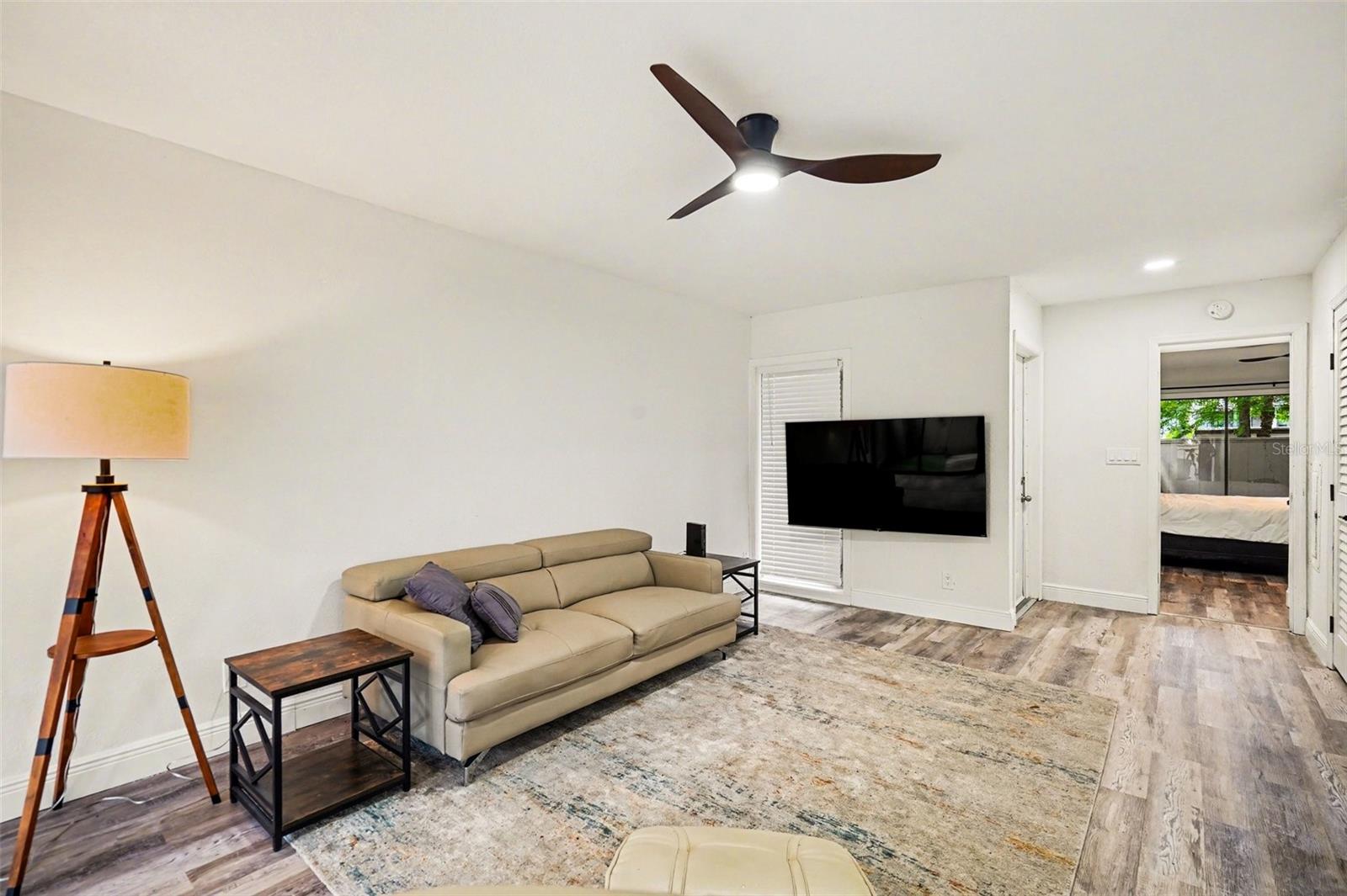 109 CROWN OAKS WAY 109