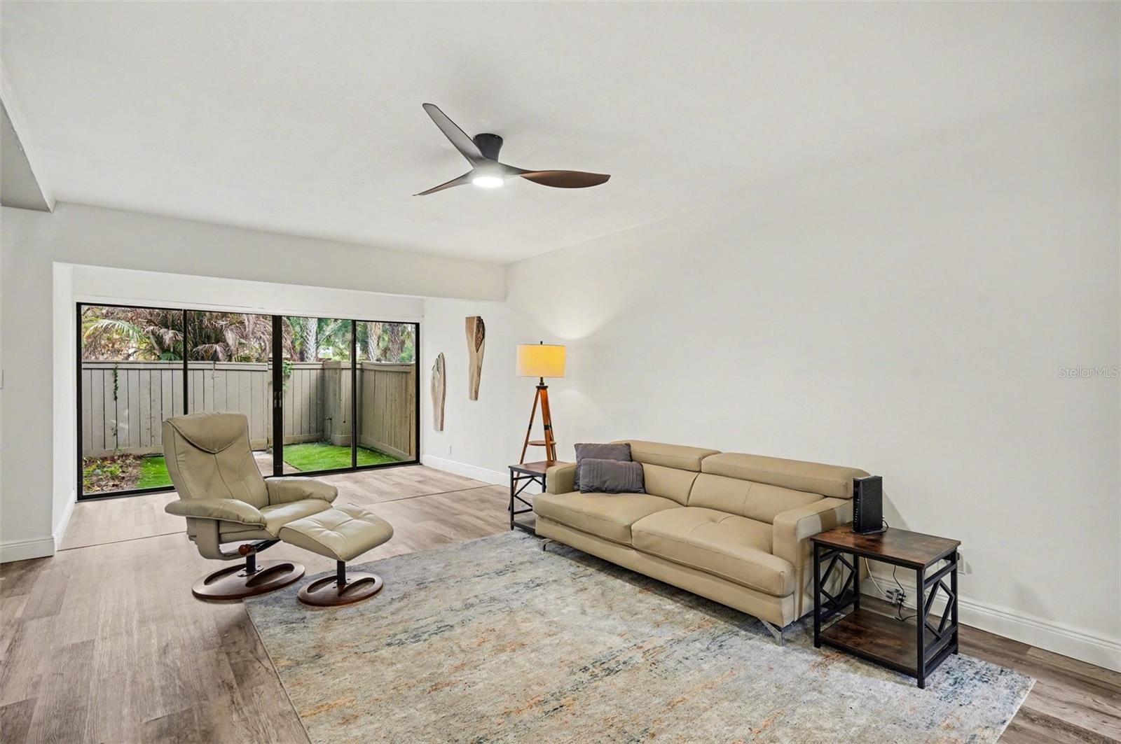 109 CROWN OAKS WAY 109