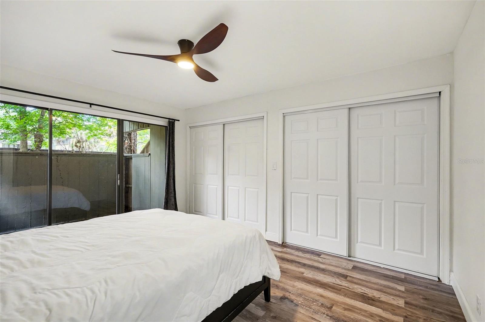 CROWN OAKS - Residential