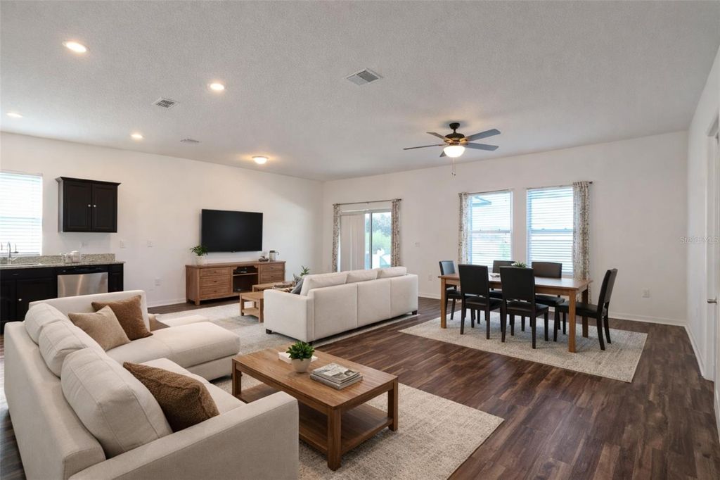 Photo of 326 Hidden Lake Loop, Haines City, FL 33844 (MLS # S5147482)