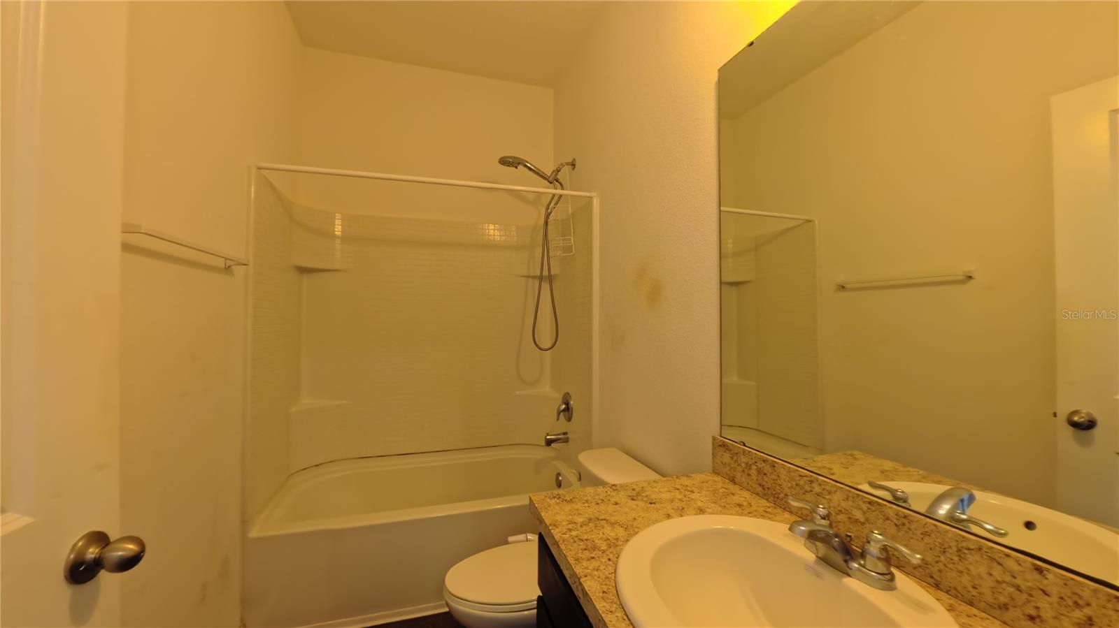 HIDDEN LAKE PRESERVE - Residential