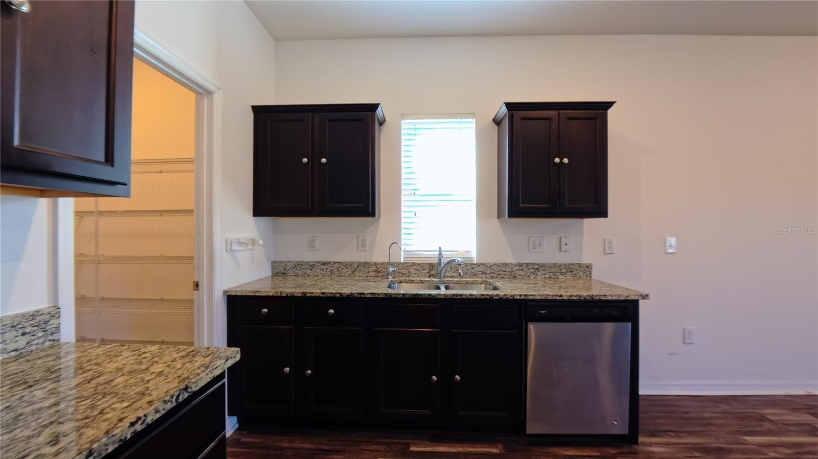 HIDDEN LAKE PRESERVE - Residential