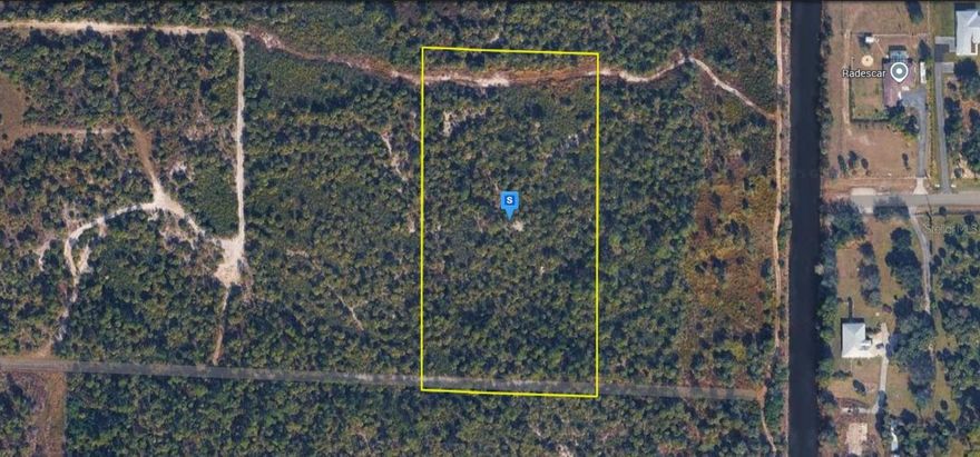 Discover the opportunity to own 5 acres of prime vacant land at Collier, FL, offering the perfect blend of space, privacy, and convenience. This spacious property provides an ideal setting to build a custom home, estate, or hold as a long-term investment. Located in a peaceful rural setting, the lot still offers easy accessibility to major roads, providing a smooth commute to downtown Naples, shopping, dining, and everyday essentials. Enjoy close proximity to popular attractions such as Collier Boulevard, Golden Gate Estates, beautiful Gulf Coast beaches, nature preserves, and outdoor recreation areas, allowing you to experience quiet country living while remaining just a short drive from Naples’ world-class amenities. Listing is for land only and is sold As Is. Street address is for listing purposes only; vacant land will receive a true street address once improved. I MAKE IT MY POLICY TO PUT ALL KNOWN INFORMATION ABOUT EACH LOT IN THE WRITE UP DETAILS, SO IF YOU DON’T SEE THE ANSWER YOU’RE LOOKING FOR , PLEASE CONTACT THE COUNTY TO GATHER INFORMATION.PLEASE UNDERSTAND WHEN BUYING OR SELLING VACANT/RAW LAND THIS IS USUALLY THE CASE. THE LISTING AGENT DOES NOT GUARANTEE THE ACCURACY OF THE INFORMATION IN THIS LISTING AND IS TO BE HELD HARMLESS OF ANY MISREPRESENTATION. BUYERS ARE ENCOURAGED TO DO THEIR OWN DUE DILIGENCE TO MAKE SURE THE LOT IS A GOOD FIT. SELLERS HAVE STATED THAT THEY WISH TO SELECT THE TITLE AGENCY FOR CLOSING. THEY ARE WILLING TO COVER THAT COST AT CLOSING. THANK YOU FOR LOOKING. THIS IS A FLAT FEE LIMITED-SERVICE LISTING.