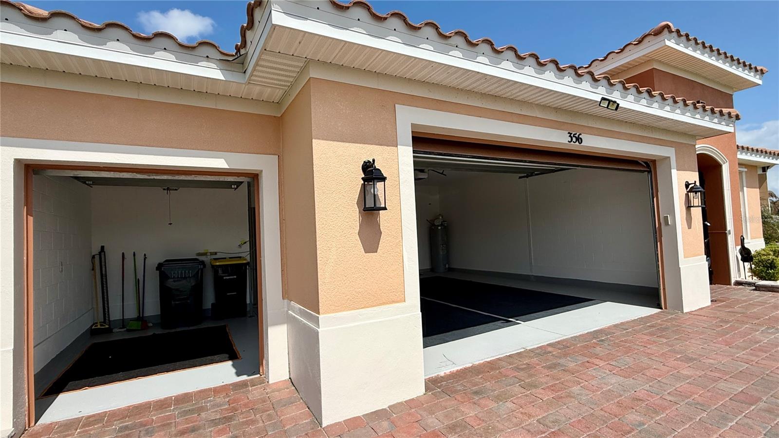356 BELLA CORTINA DRIVE