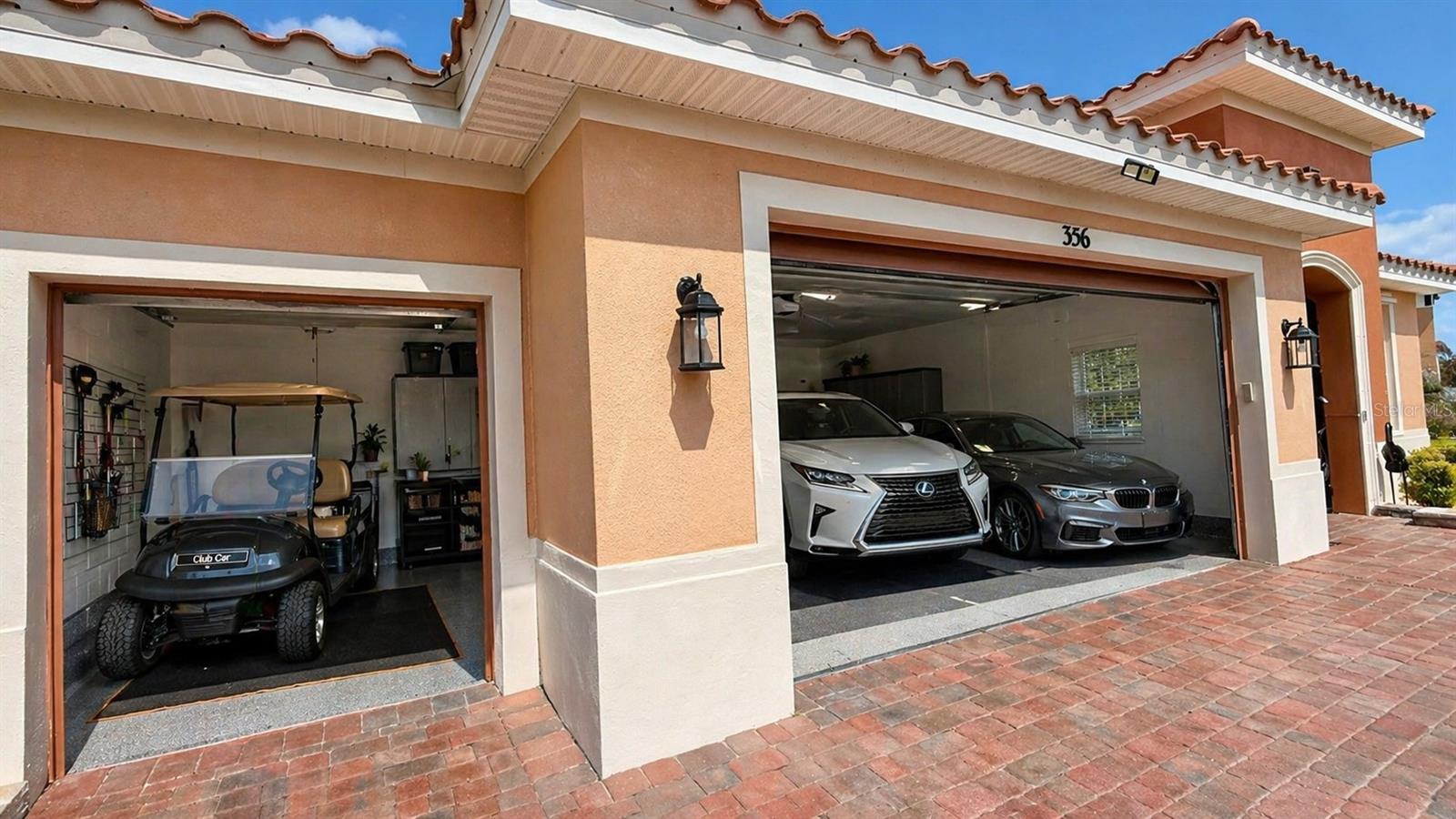 356 BELLA CORTINA DRIVE