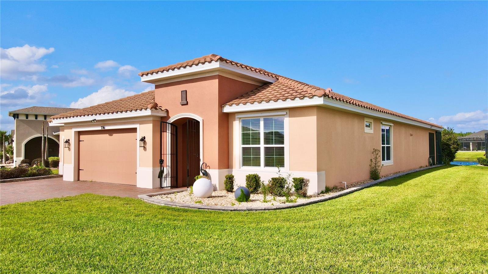 356 BELLA CORTINA DRIVE