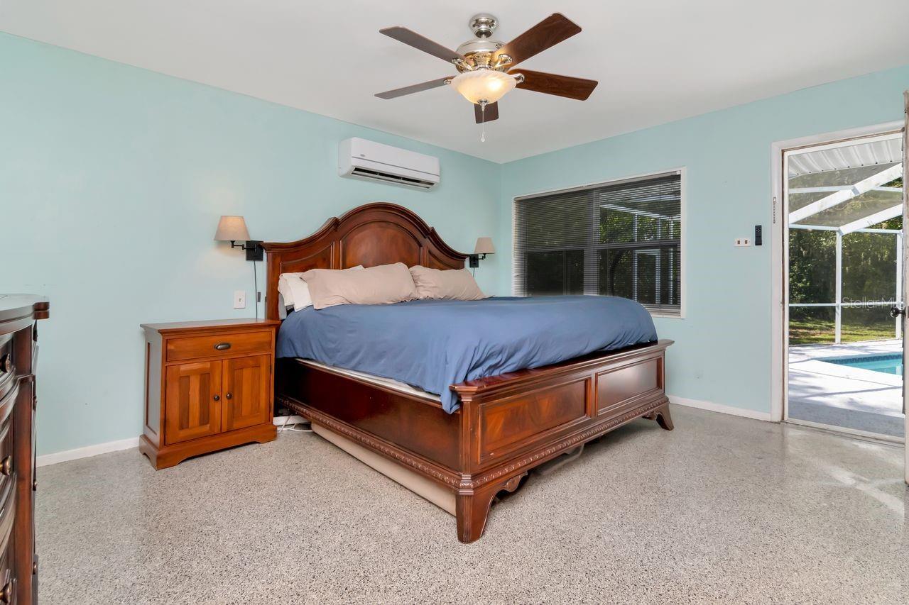 WARREN ESTATES - Residential