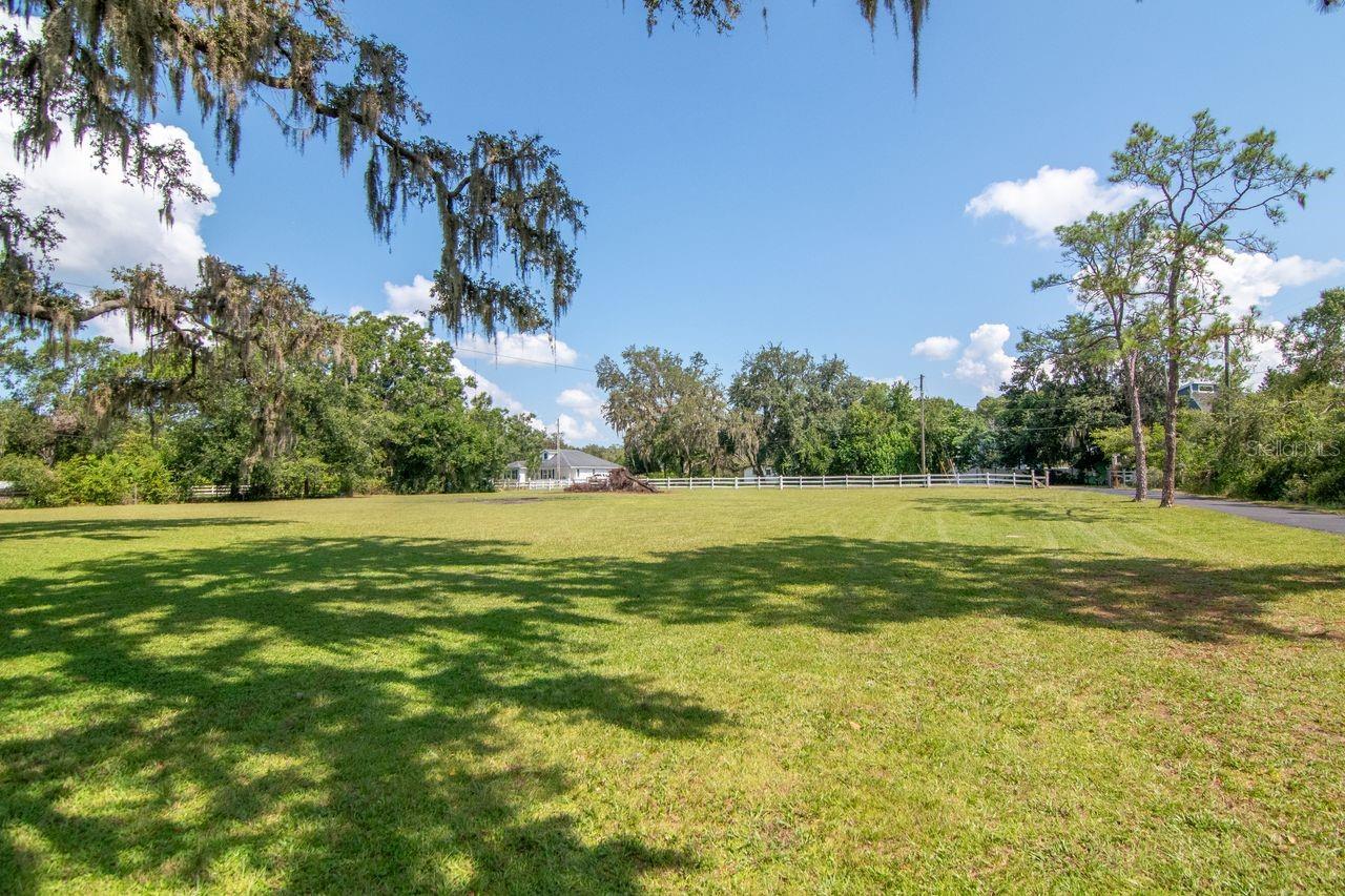 WARREN ESTATES - Residential
