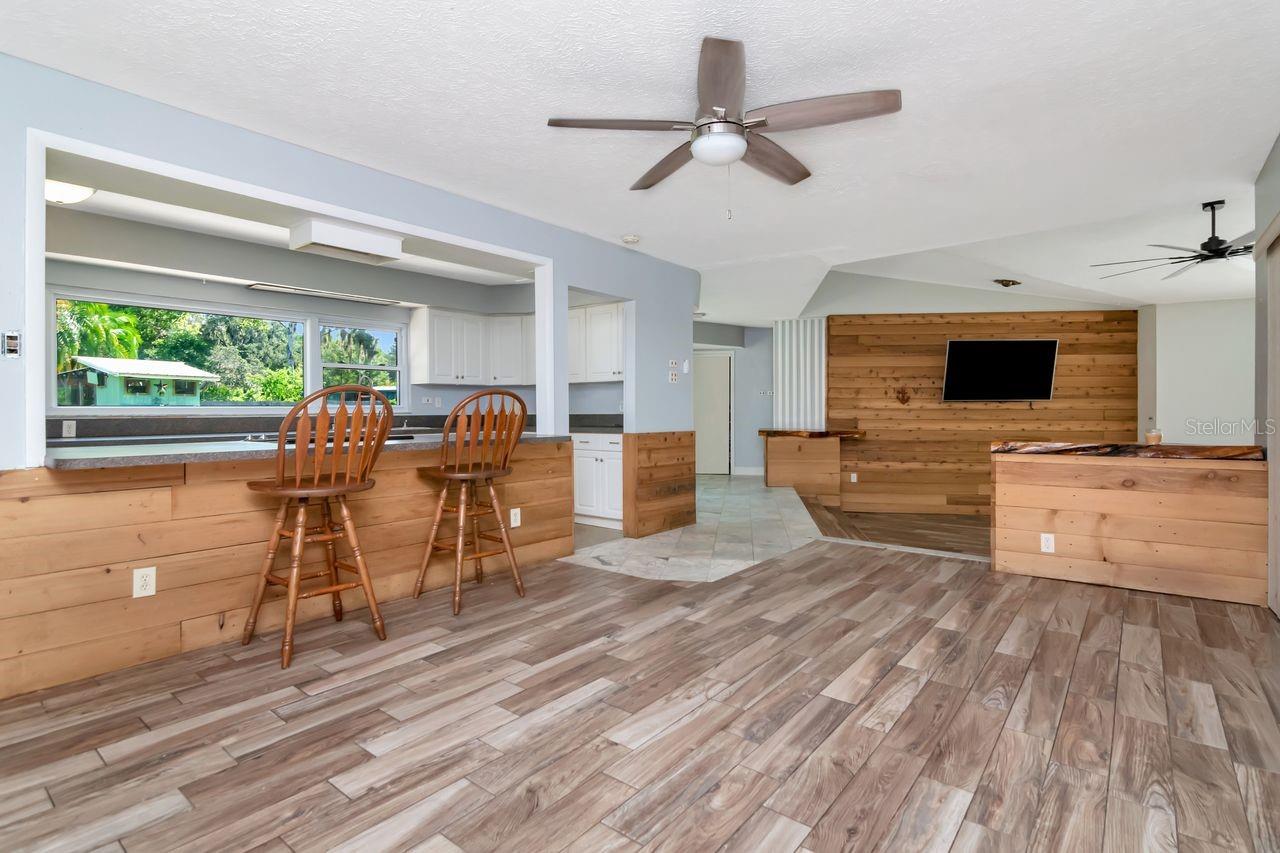 WARREN ESTATES - Residential